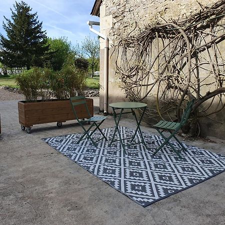 Au Domaine Du Bois Joubert Panzió Luzillé Kültér fotó