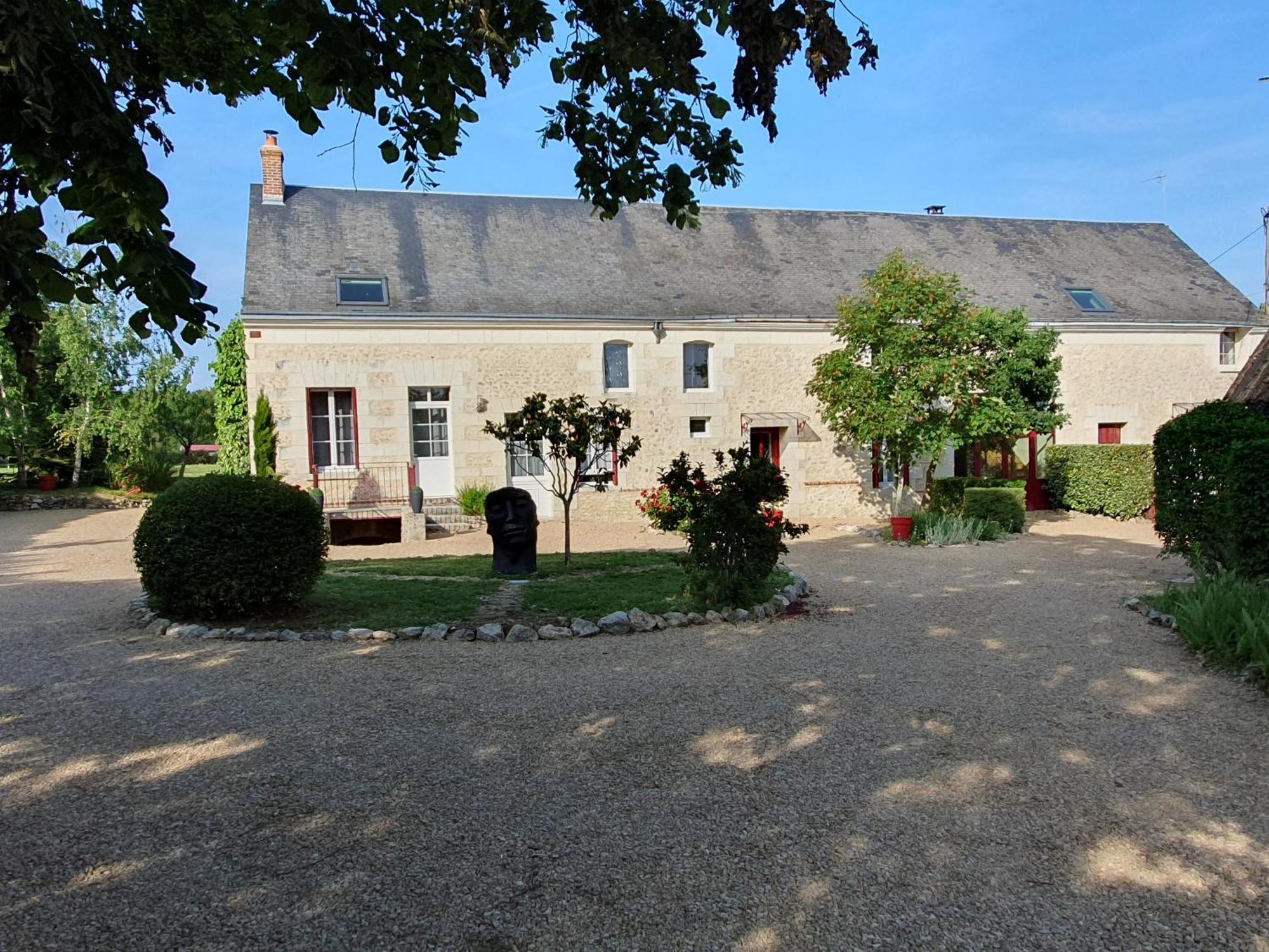 Au Domaine Du Bois Joubert Panzió Luzillé Kültér fotó
